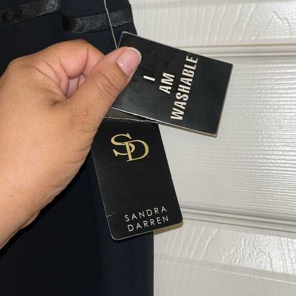 SANDRA DARREN BLACK CAPRI BELL BOTTOM SLACKS SIZE 12 - Picture 3 of 6